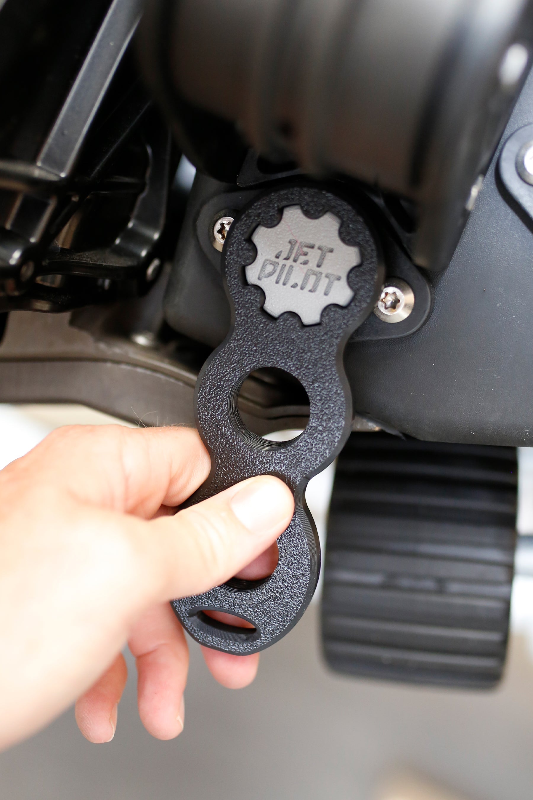 Jetpilot PWC Floating Bung Tool - Black