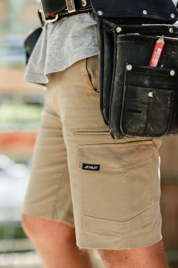 FUELED UTILITY SHORT - KHAKI