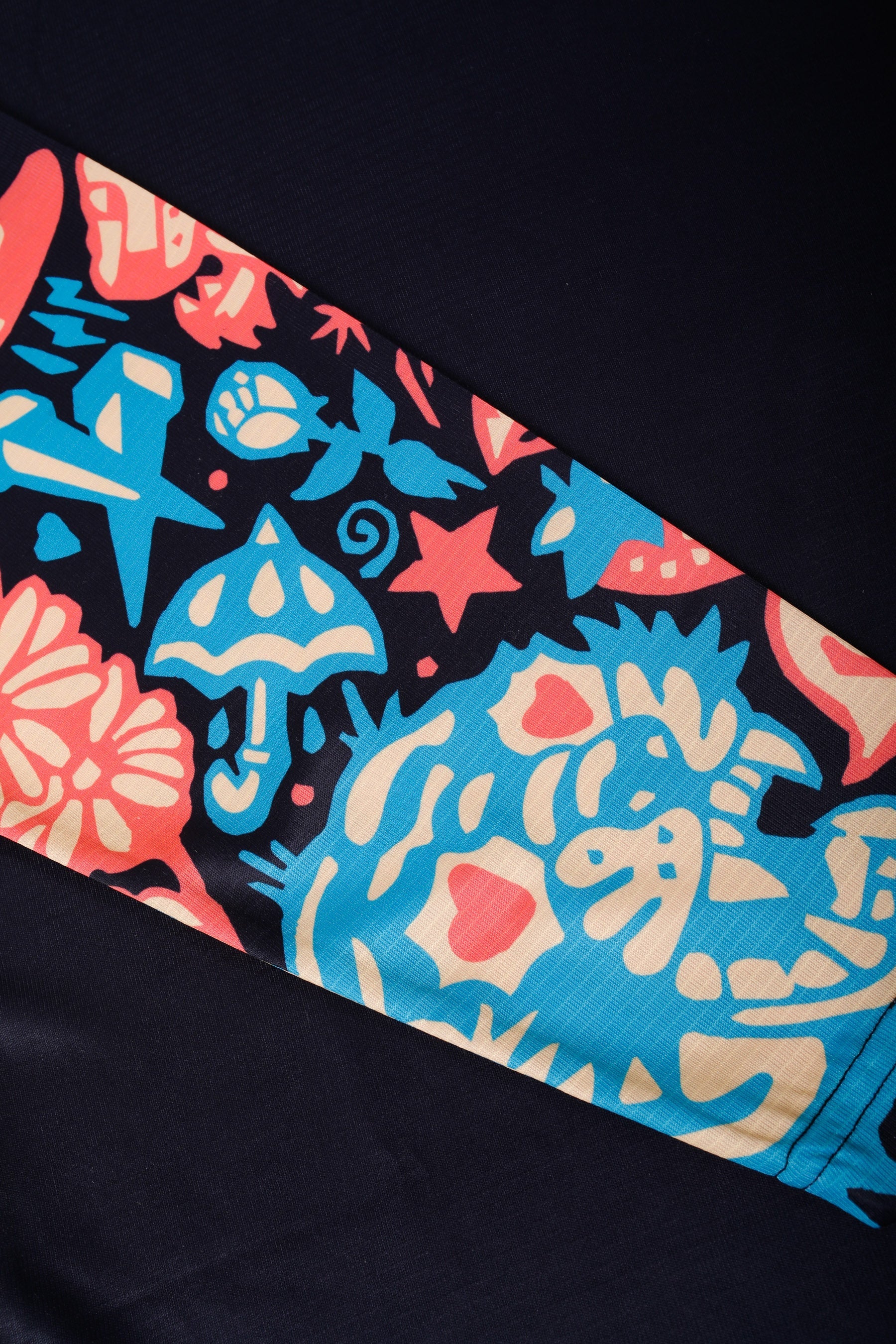 Jetpilot Sindy Sinns Youth LS Hydro Tee - Black/Multi 3