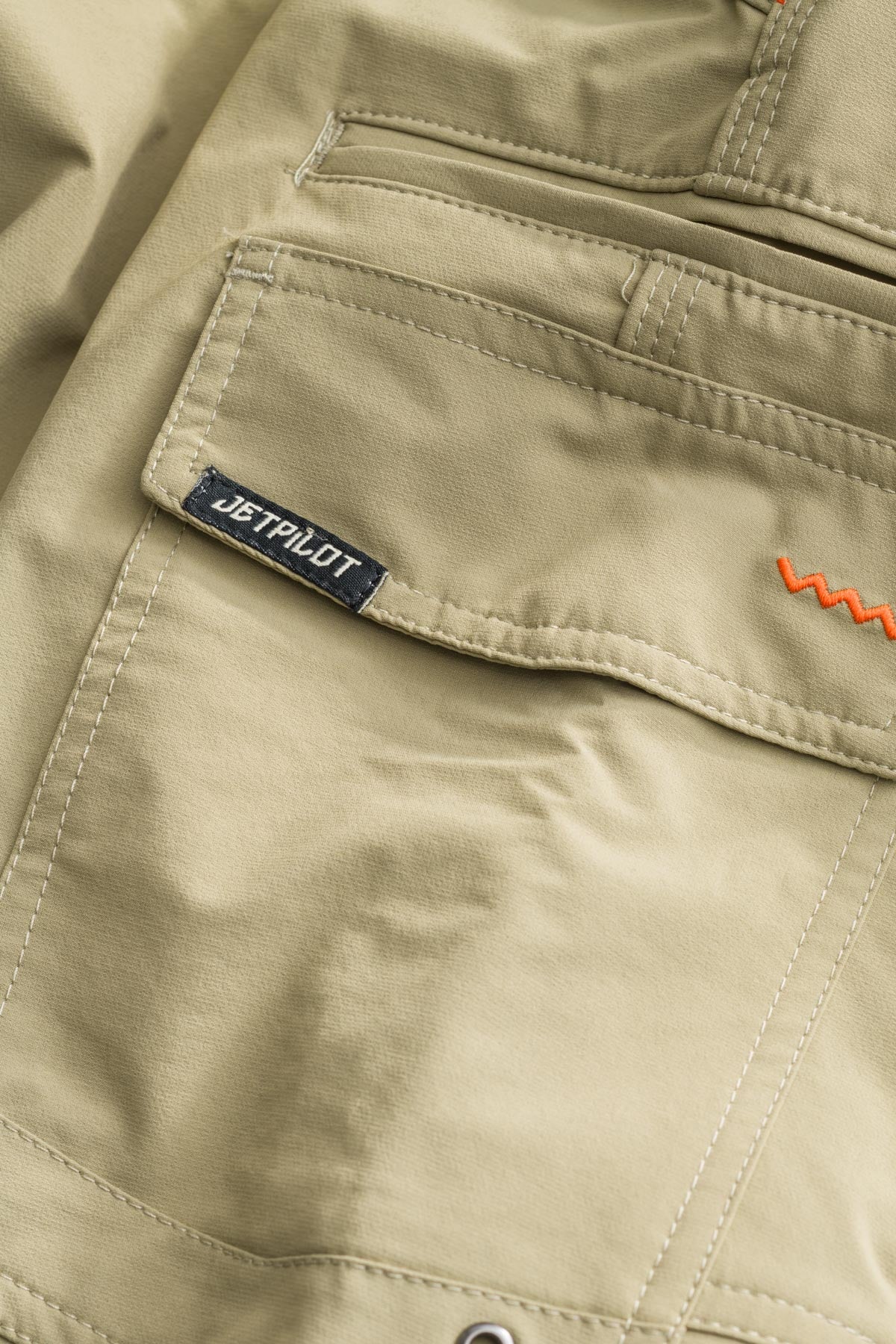 JET-LITE UTILITY SHORT - KHAKI