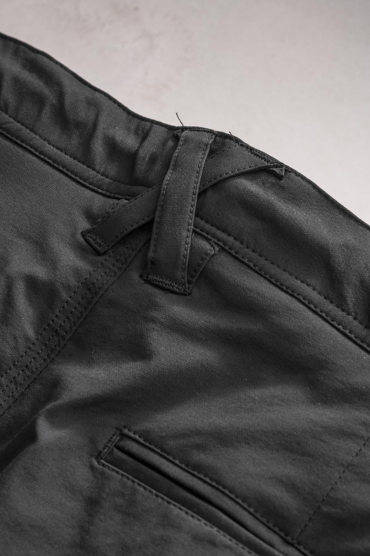 Jet-Lite 16" Walkshort - Black