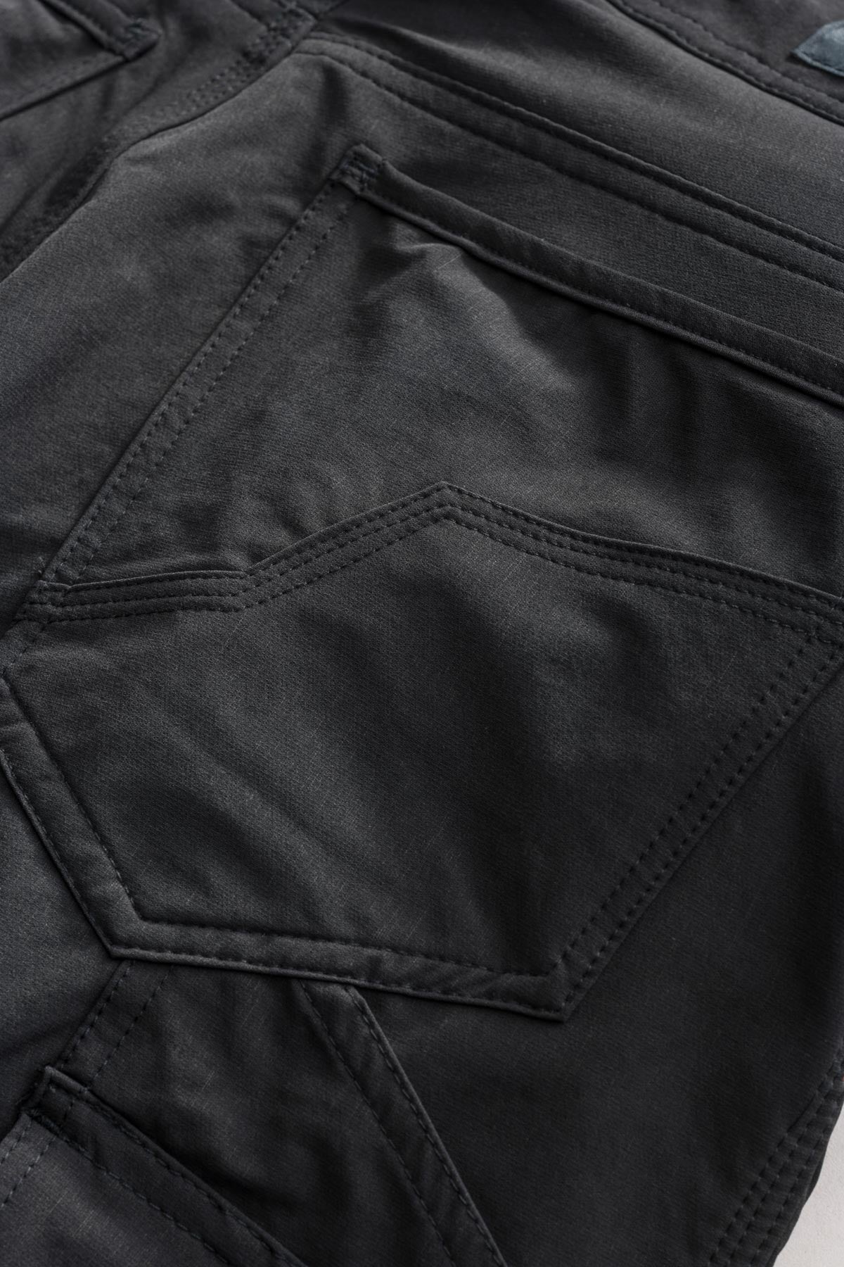 JET-LITE UTILITY PANT - BLACK