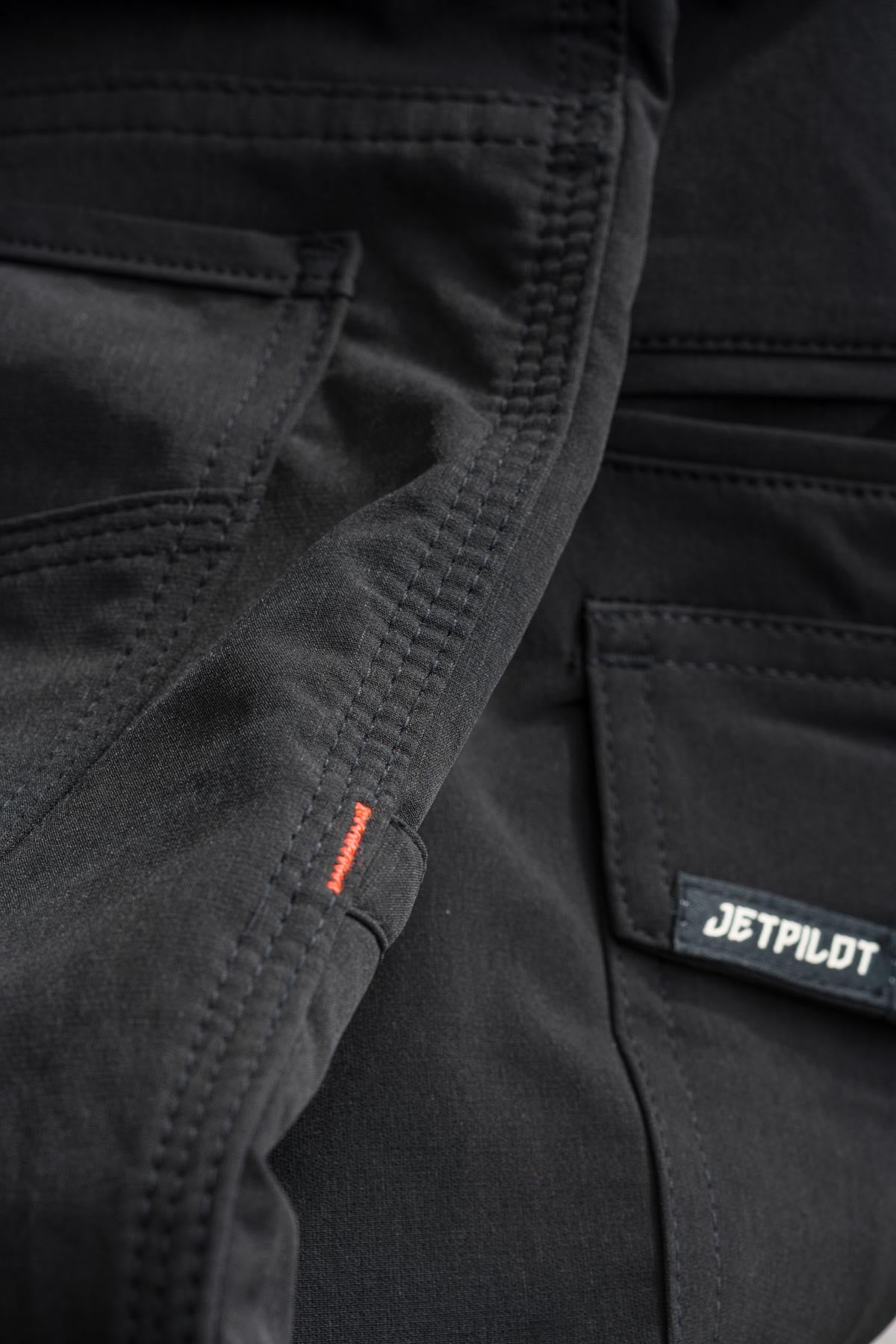 JET-LITE UTILITY PANT - BLACK