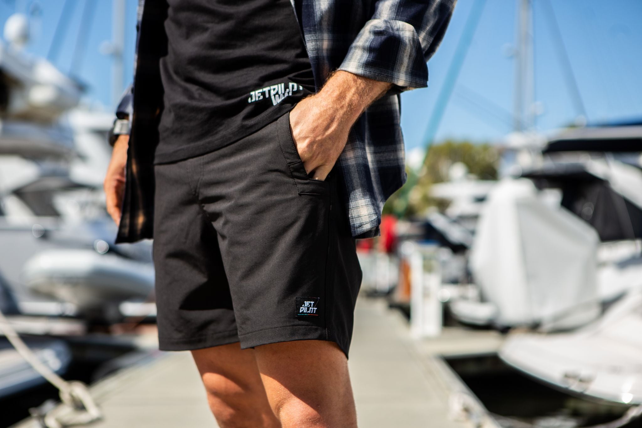 Jet-Lite Hybrid Walkshort - Black