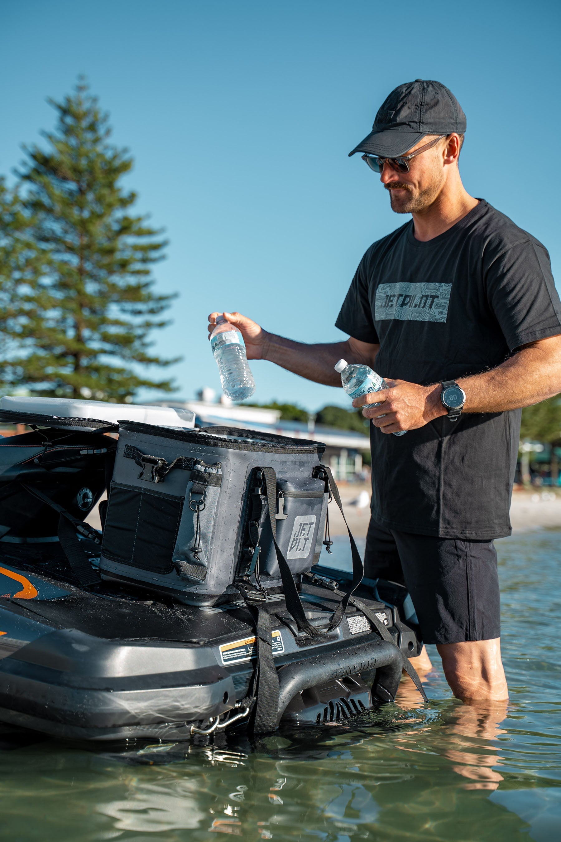 Jetpilot Venture Cooler - Charcoal